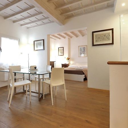 Relais Martinez Florens Exteriör bild